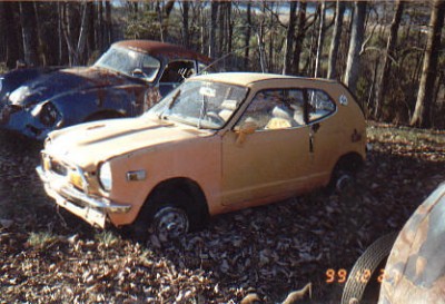 Front veiw of in the weeds_97982160.jpg