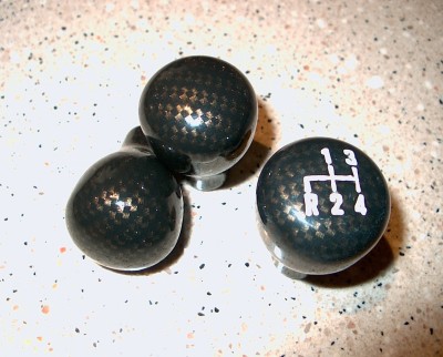 dark gold carbon fiber shift knobs.JPG