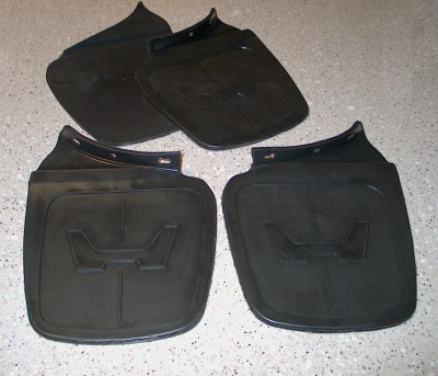 Front - Rear of rear mud flaps dupe1.jpg
