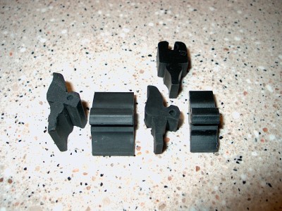 N600 Hood bumpers and bar stay1.JPG
