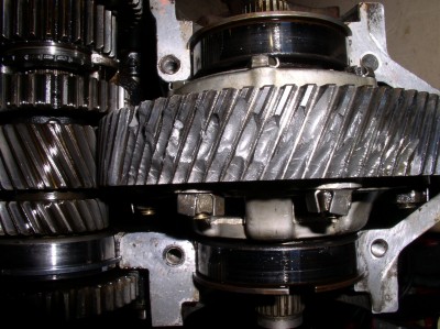 Honda trans. 004-15496.jpg