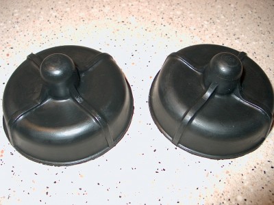 1-Strut top cover 51926-568-671.JPG